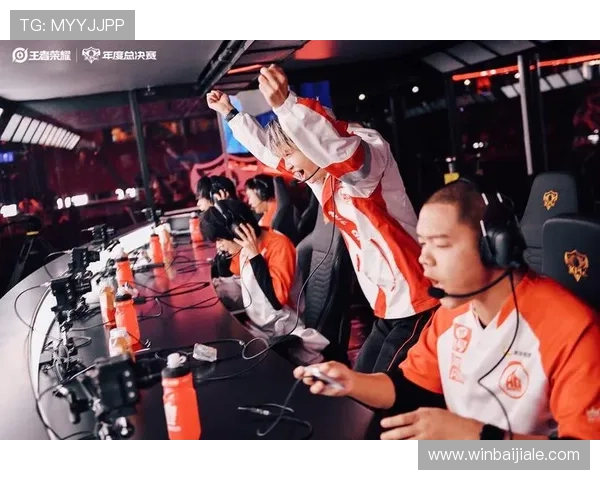 ag电竞真人赛事直播全程高清，带你身临其境感受电竞激情